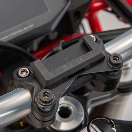Support GPS SW-MOTECH - cockpit - Noir