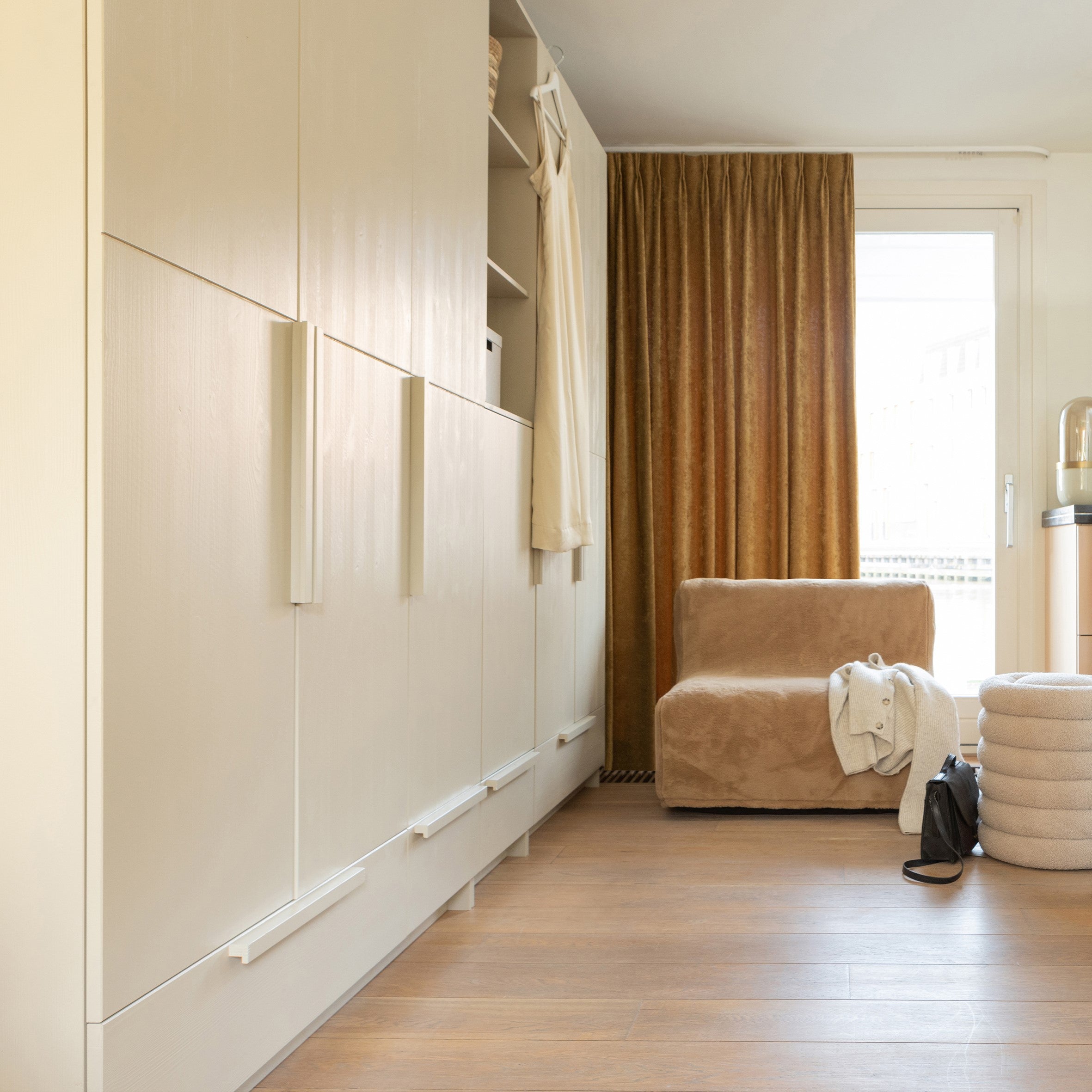WOOOD 3-deurs Hang|Legkast Splitdeur Pure - Grenen - Dust - 215x142x60