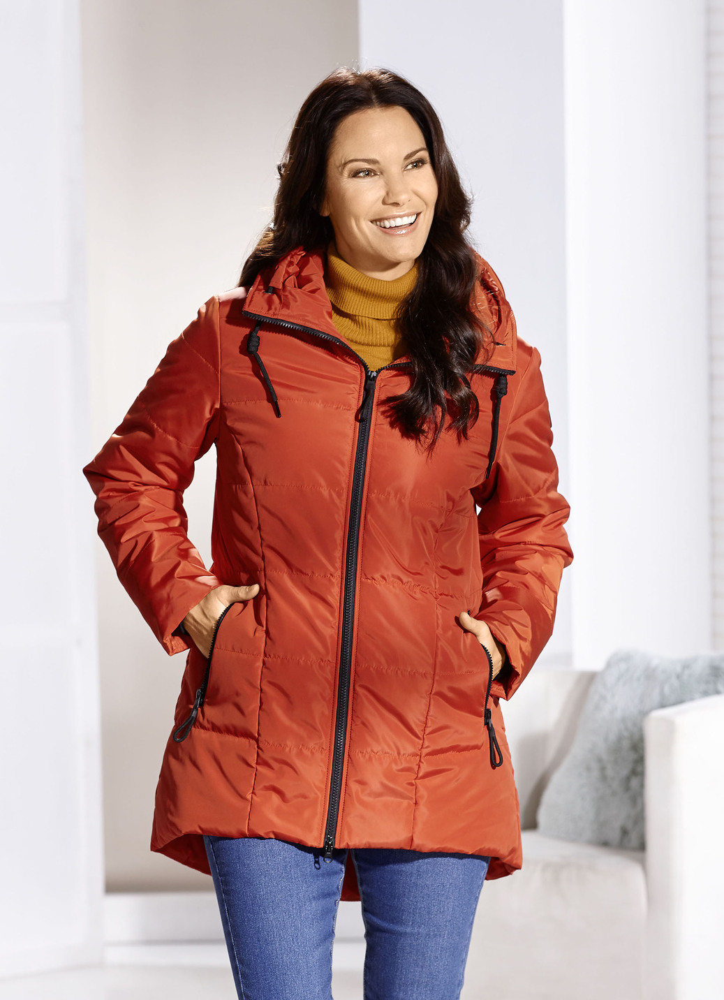 Longjacke mit umschlagbarem Regenschild