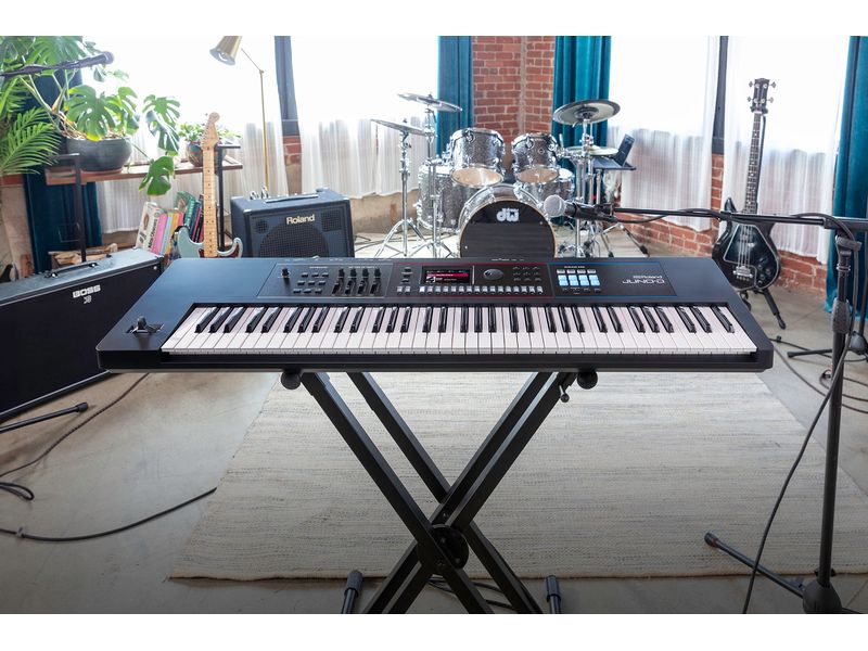 Roland Synthesizer JUNO-D7 76-Tasten-Synthesizer für Live-Musiker und Produzenten
