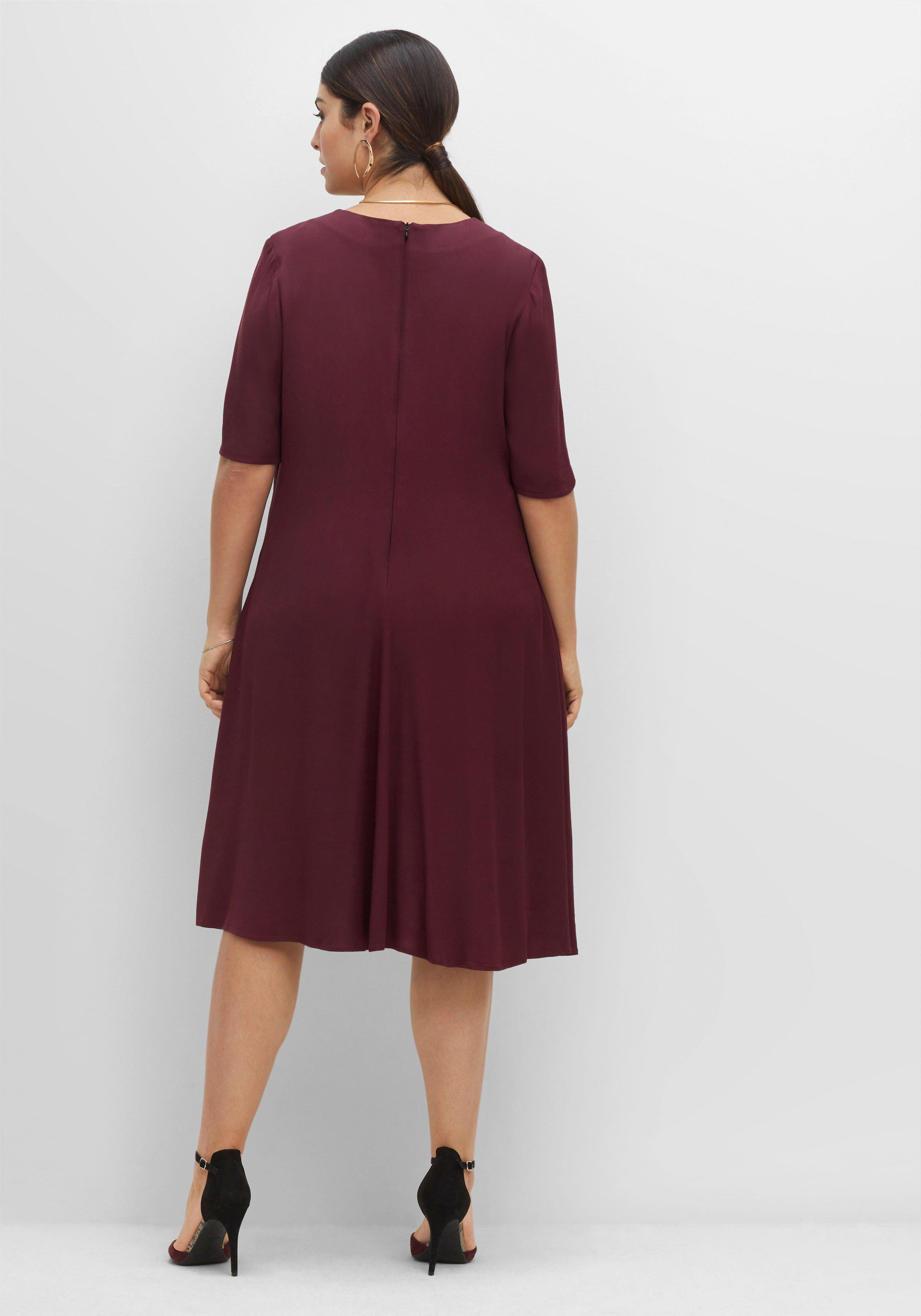 Cocktailkleid aus Georgette, mit Unterkleid