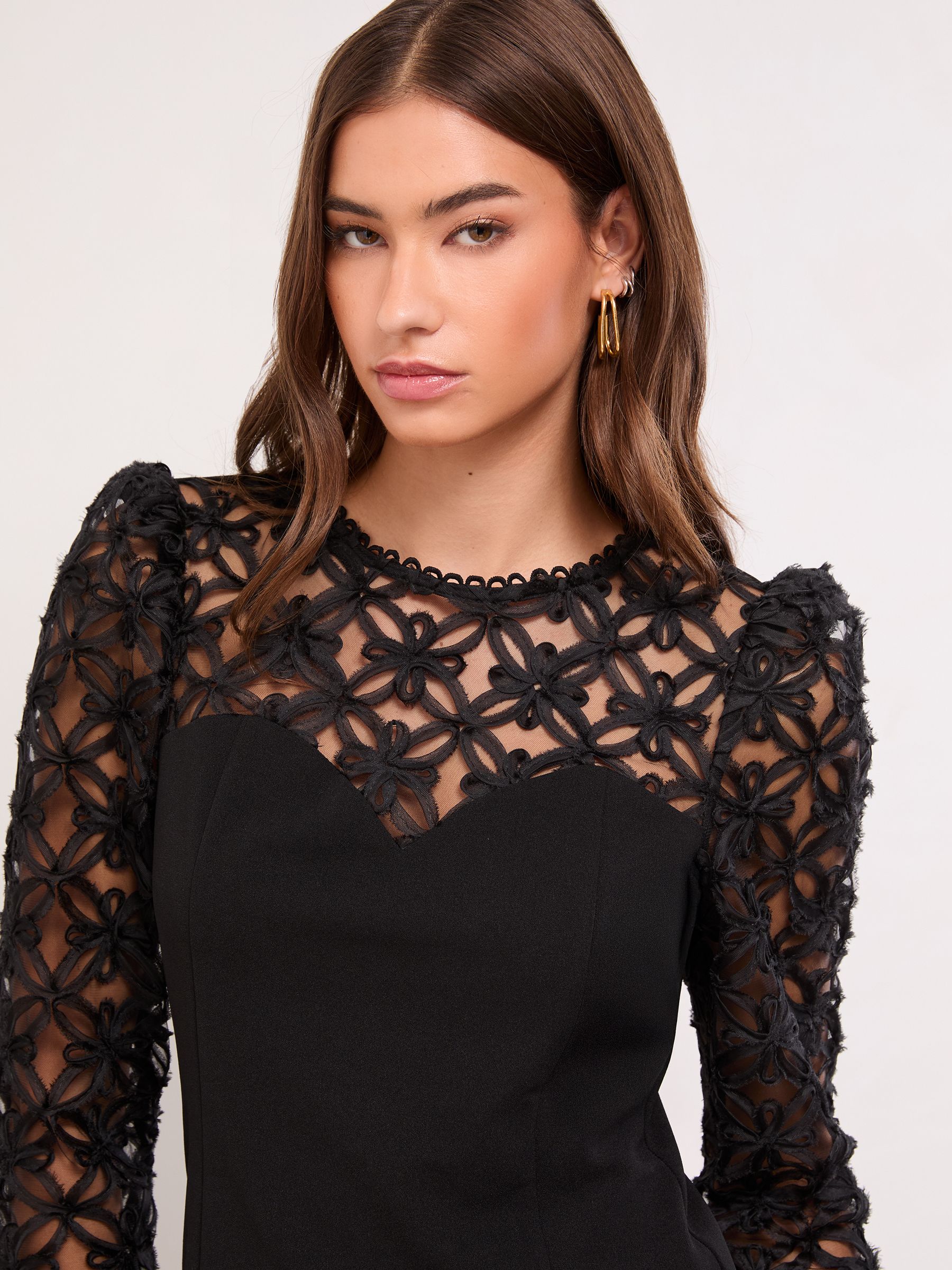 Lipsy 3D Fabric Puff Sleeve Top