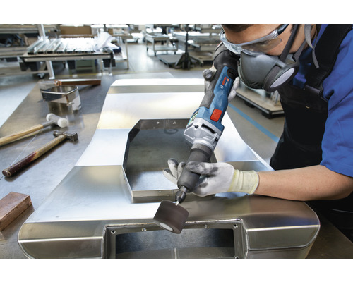 Bosch Professional GGS 18V-10 SLC accu rechte slijpmachine inclusief 2 x 19 mm sleutels en L-BOXX 136, zonder accu en lader