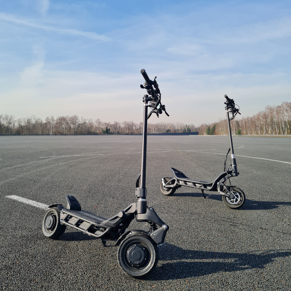 Trottinette électrique Nami Blast (60V 28AH) - Nami Blast Max (60V 40AH)