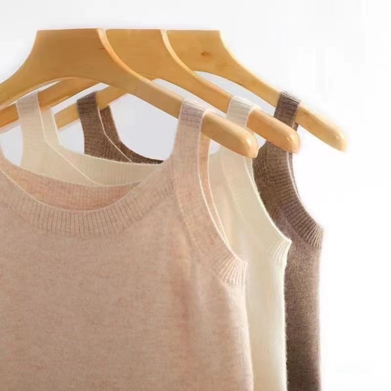 Bamela - Gebreide crop top met ronde hals en effen patroon