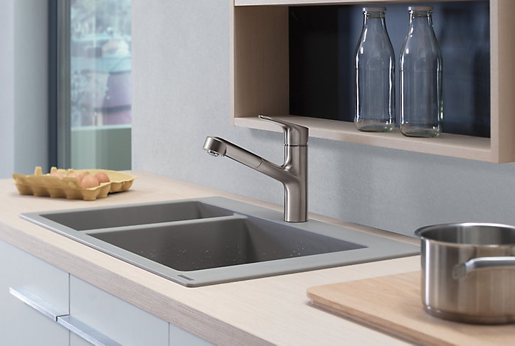 Mitigeur de cuisine avec douchette extractible chromé Hansgrohe Focus M43 150