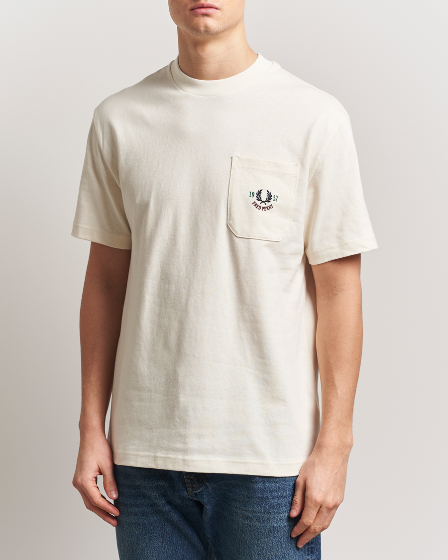 Fred Perry Relaxed 1952 Tennis T-Shirt Ecru
