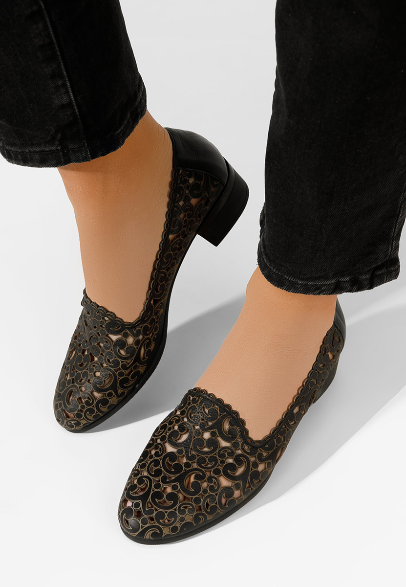 Chaussures femme en cuir noirs Malva