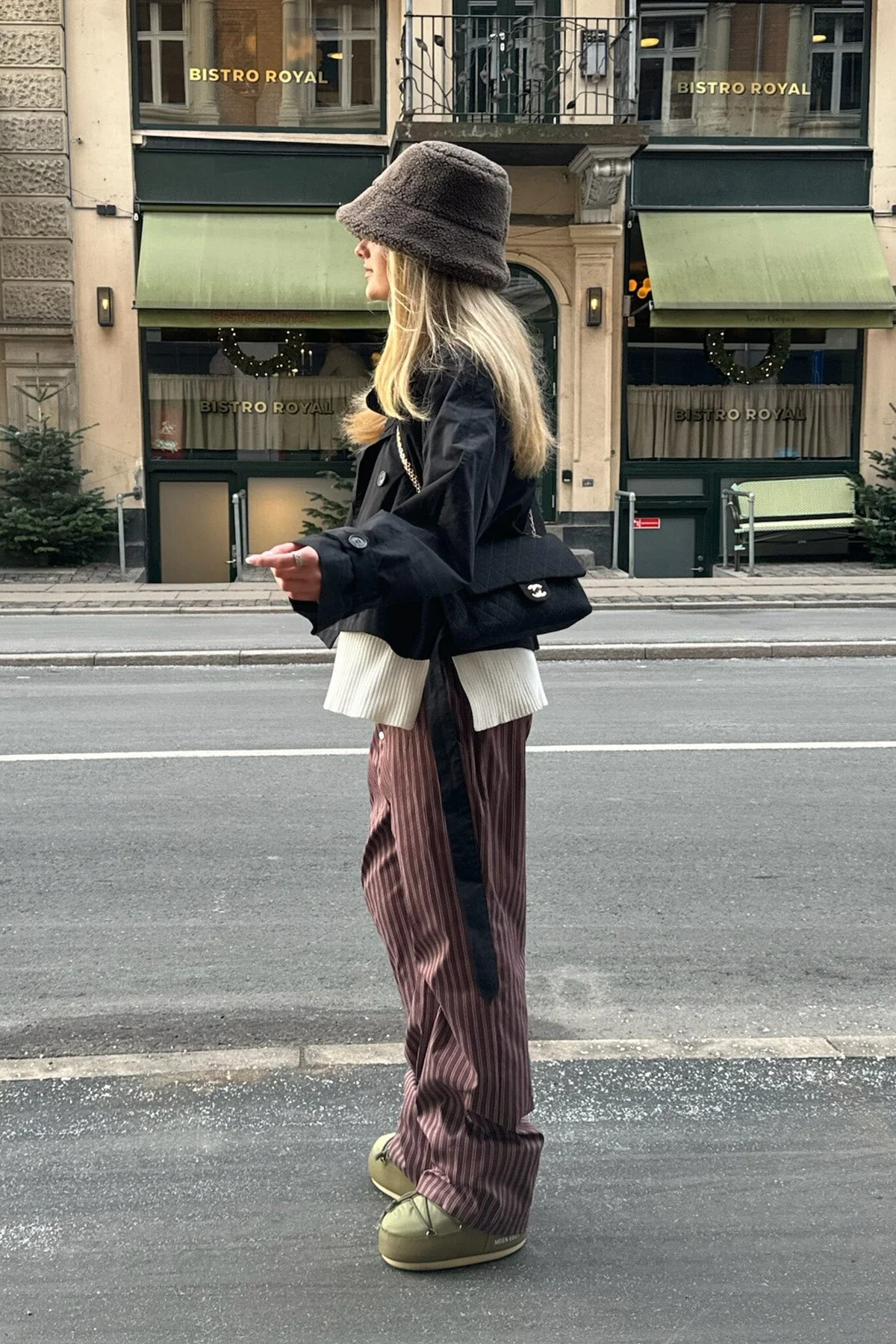 BYIC Almaic Trenchcoat black black