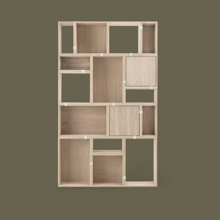 Muuto Stacked 2.0 kast medium met deur eiken