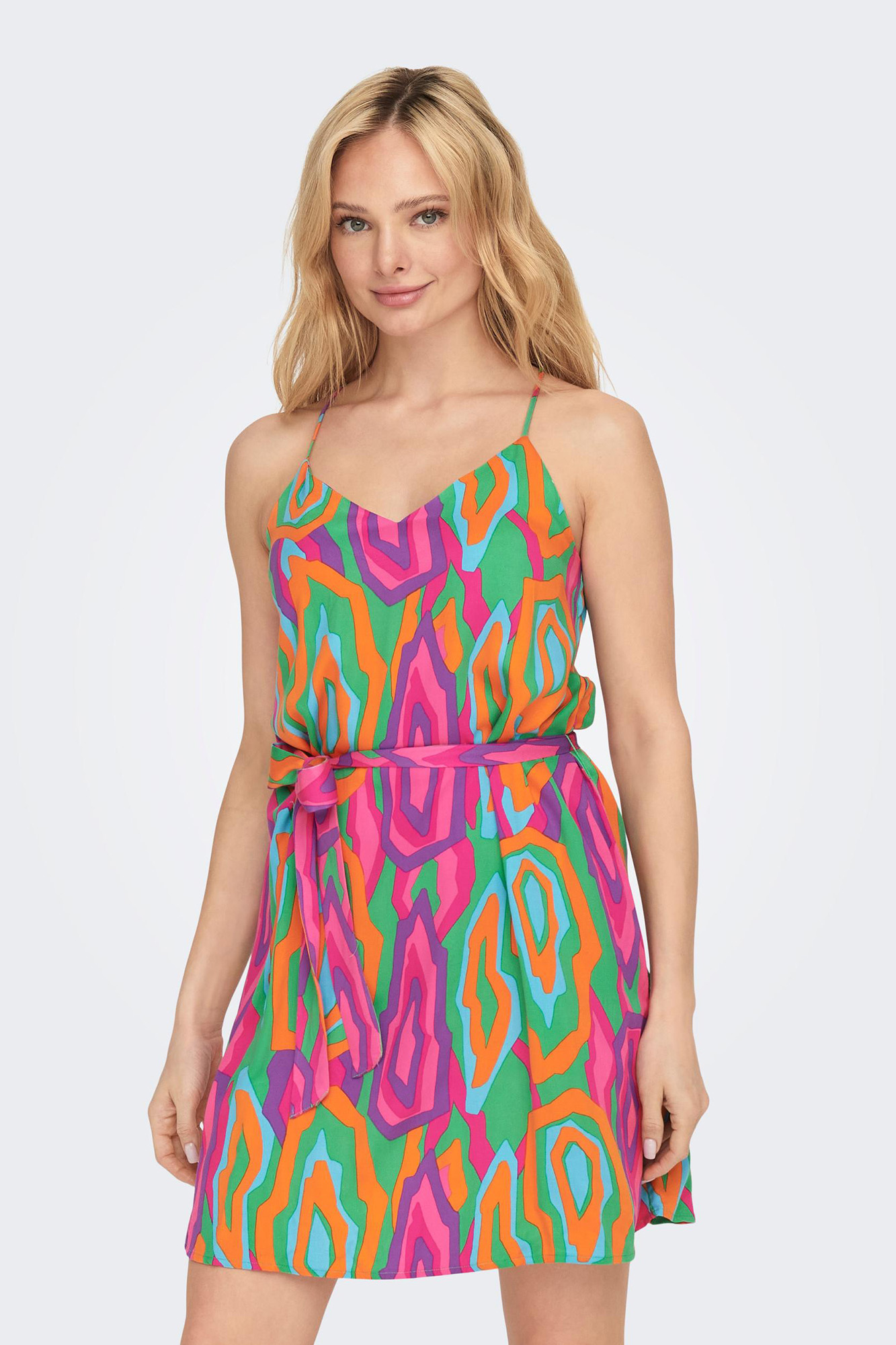 Vestido curto de alças estampadas