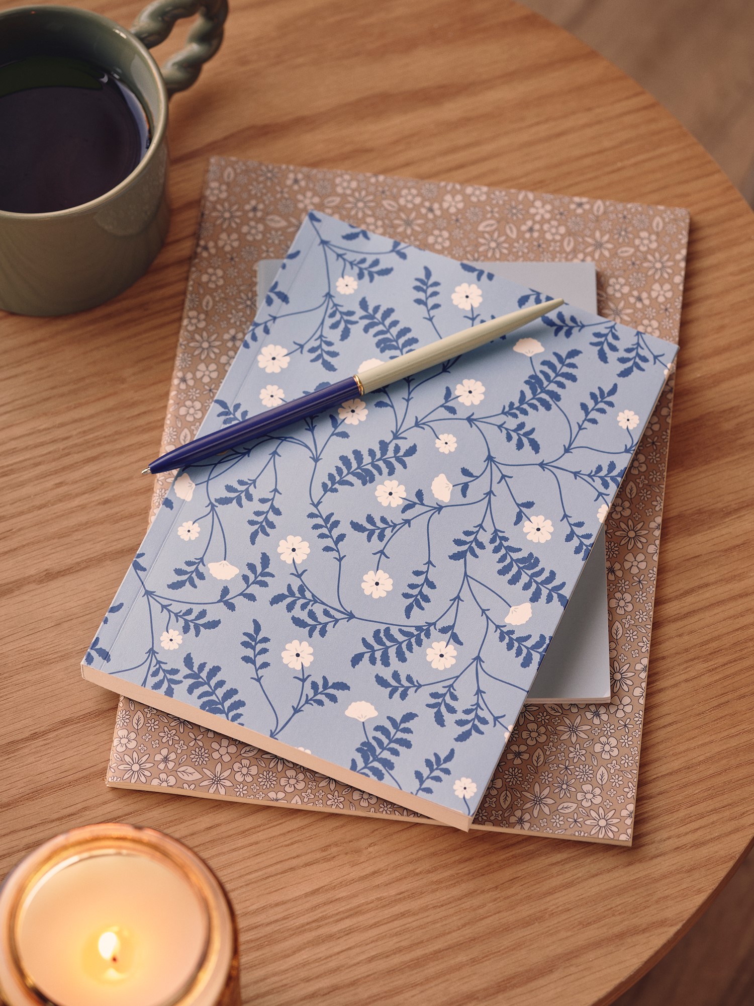Notebook 14,5 x 20 | Papir. 14,5 x 20 cm. 112 sider. | Lavender