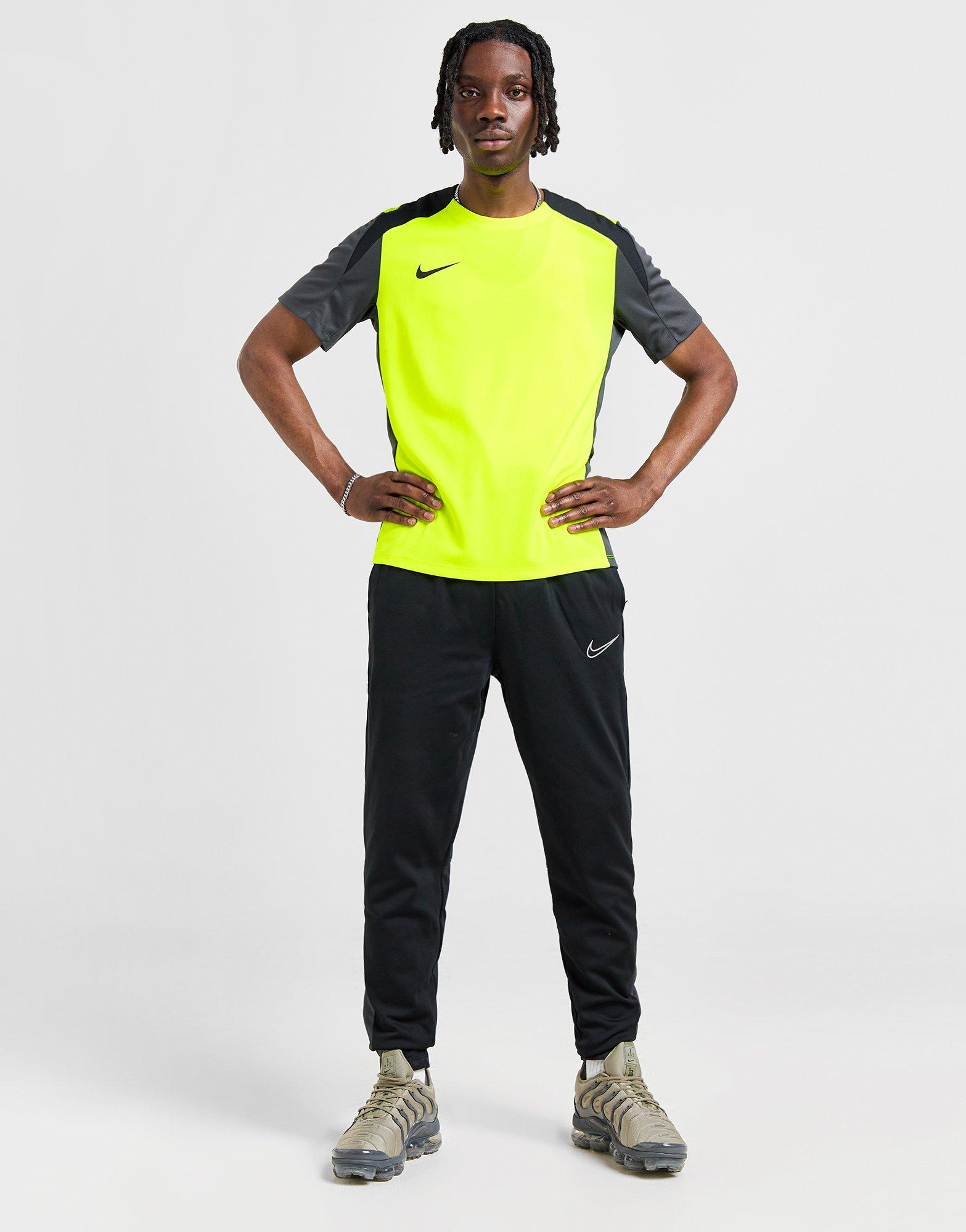 Nike Strike T-Shirt
