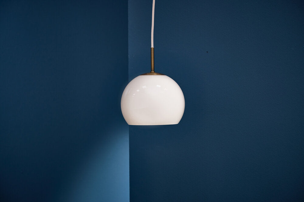 Frandsen  Ball Glass pendellampe, Sand Grey - Ø18