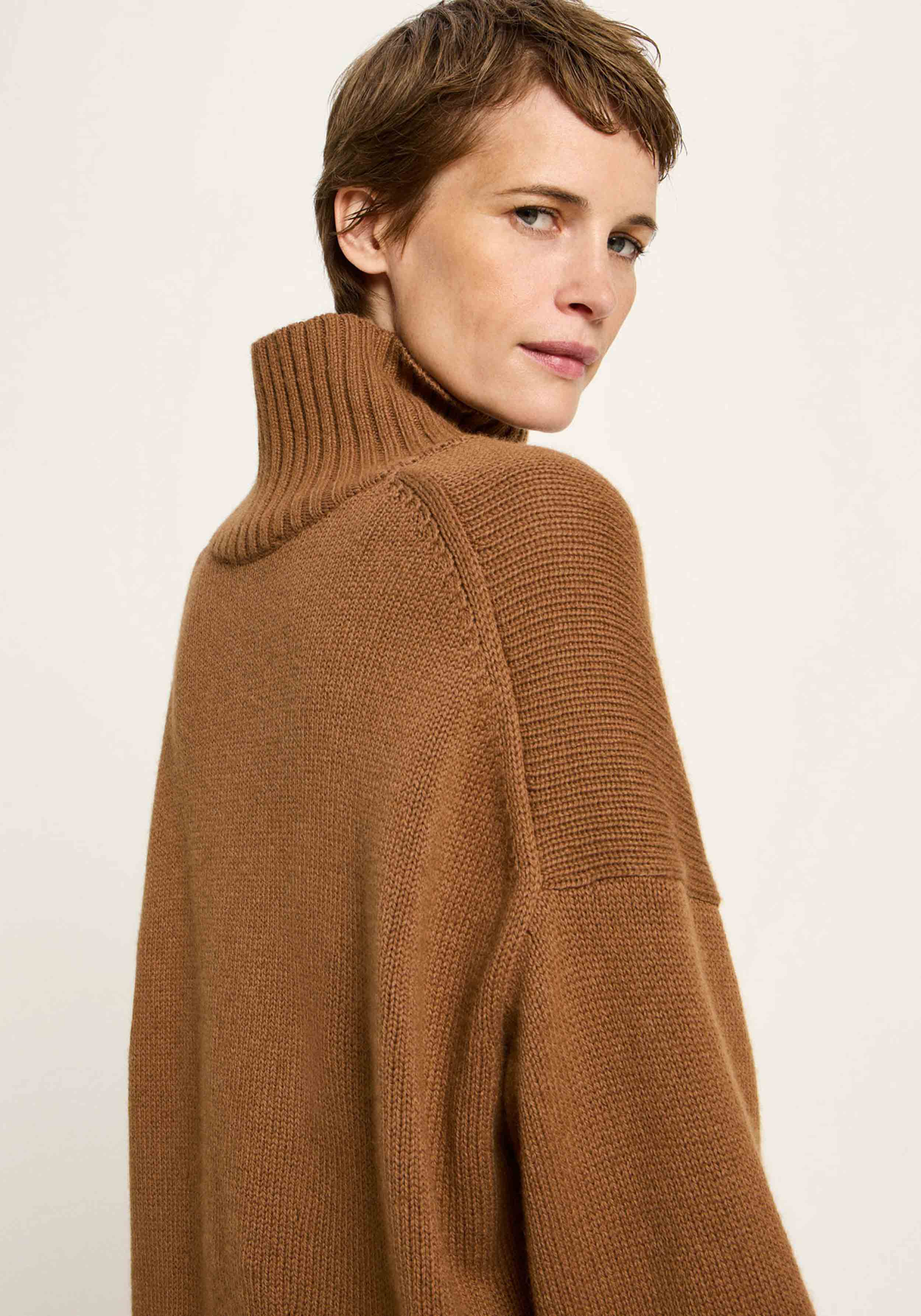 Lanius Oversized Pullover Brown