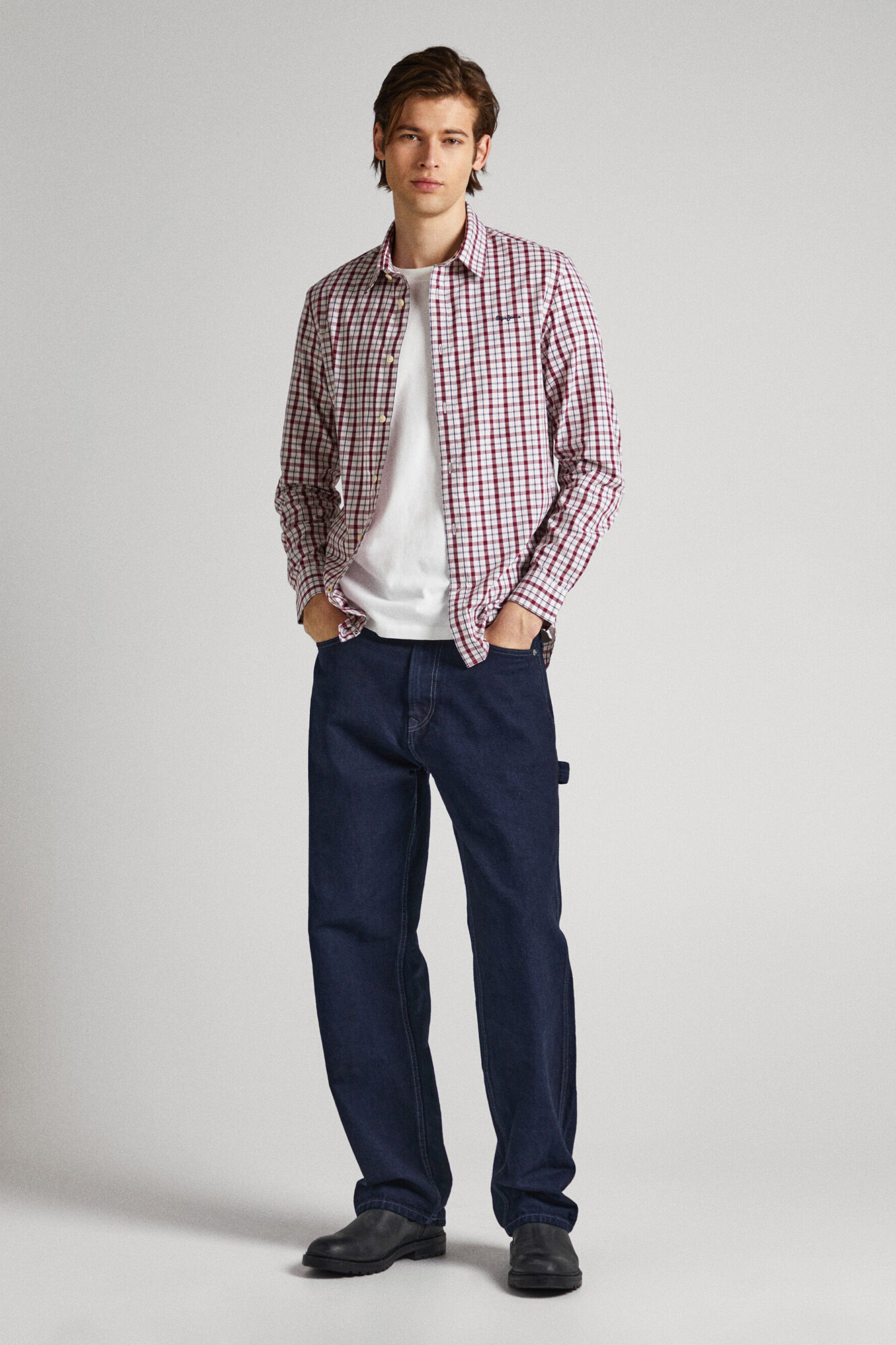 Camisa xadrez de popeline, corte slim.