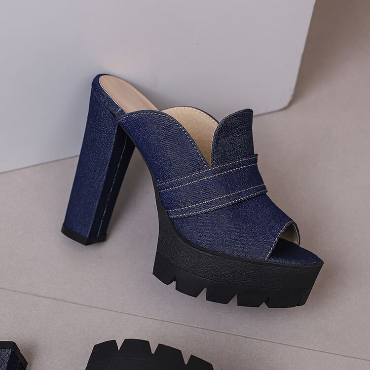 Queen Zoo - Chunky Heel Washed Denim Sandalen