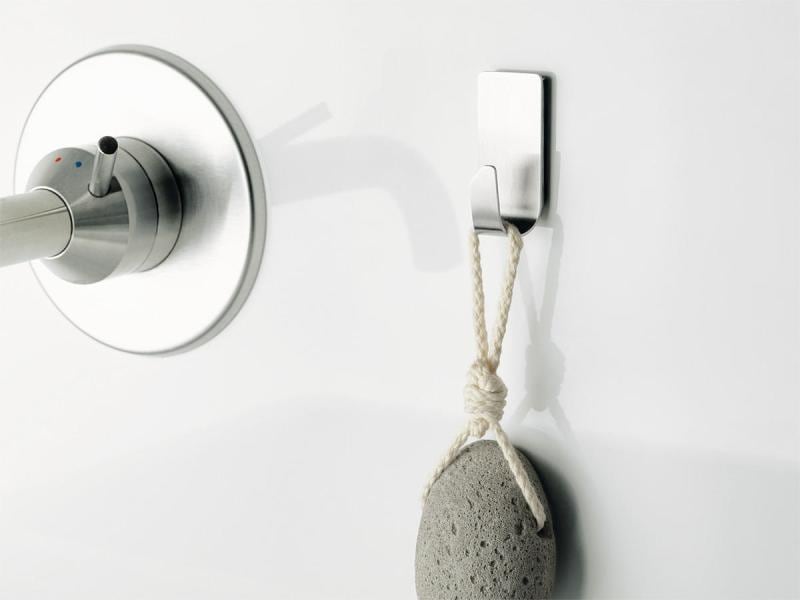 tesa Haken Powerstrips WP Zoom Silber, 2 kg Haken mit Powerstrips-Befestigung