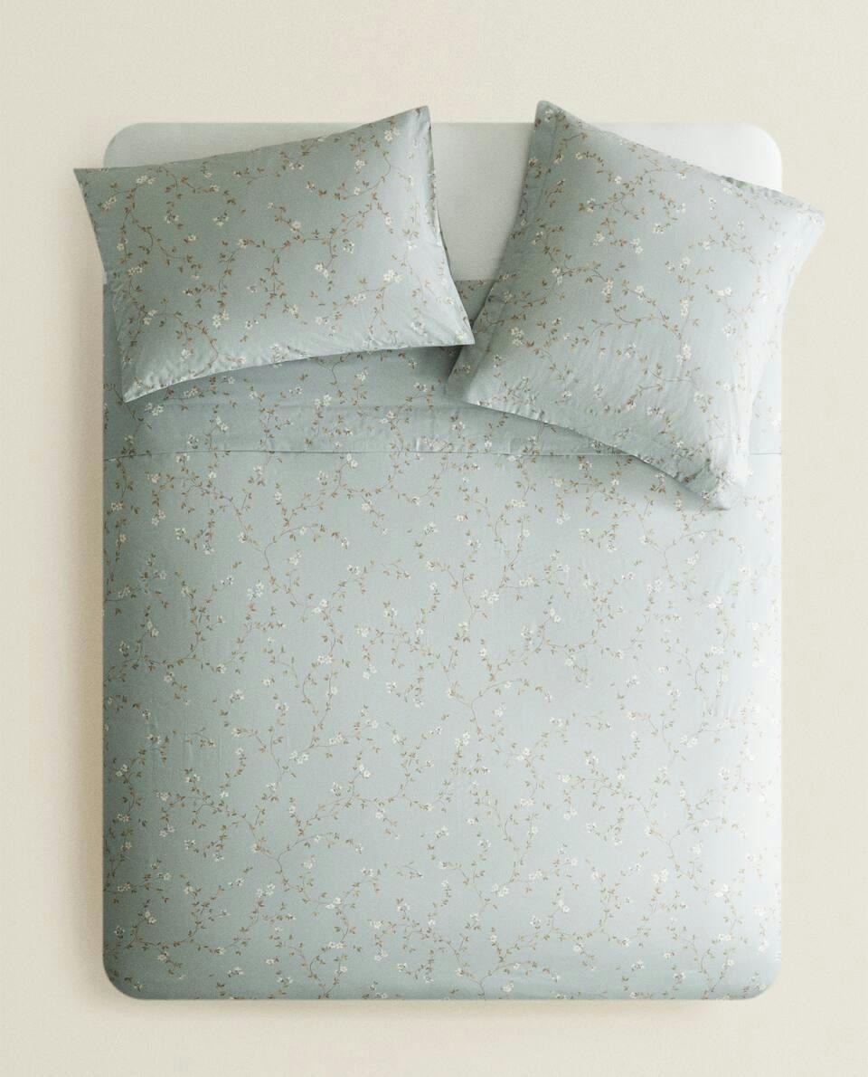 CAPA DE EDREDOM COM ESTAMPA FLORAL