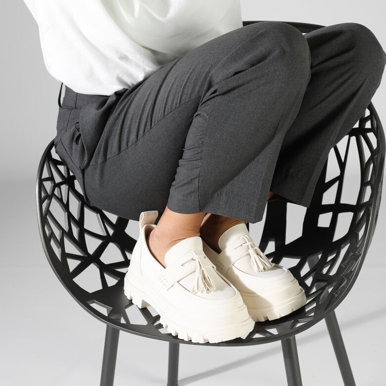 Aspha Loafer Tassel