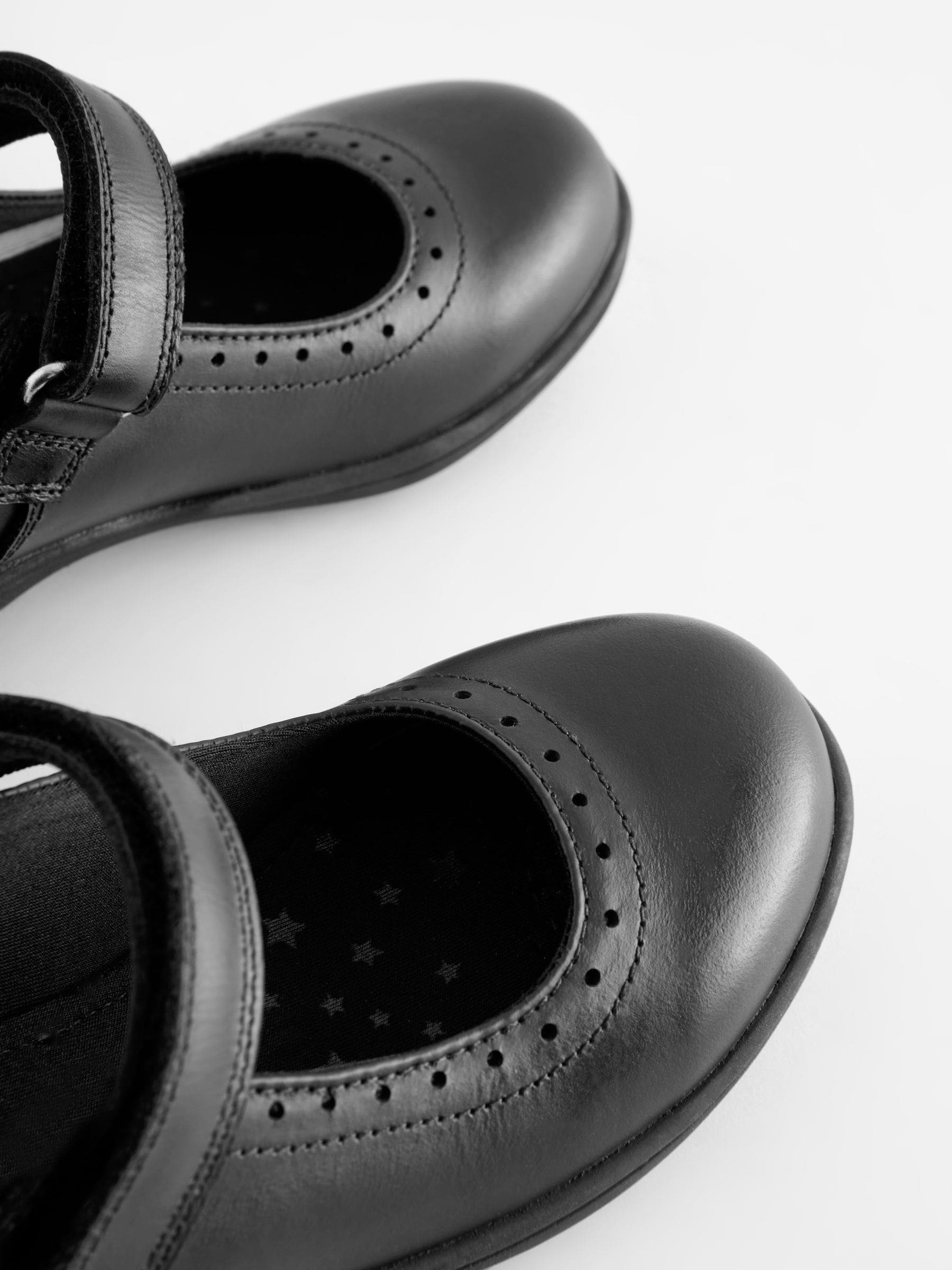 Matzwart - Leren Mary Jane-schoolschoenen met broguedetail