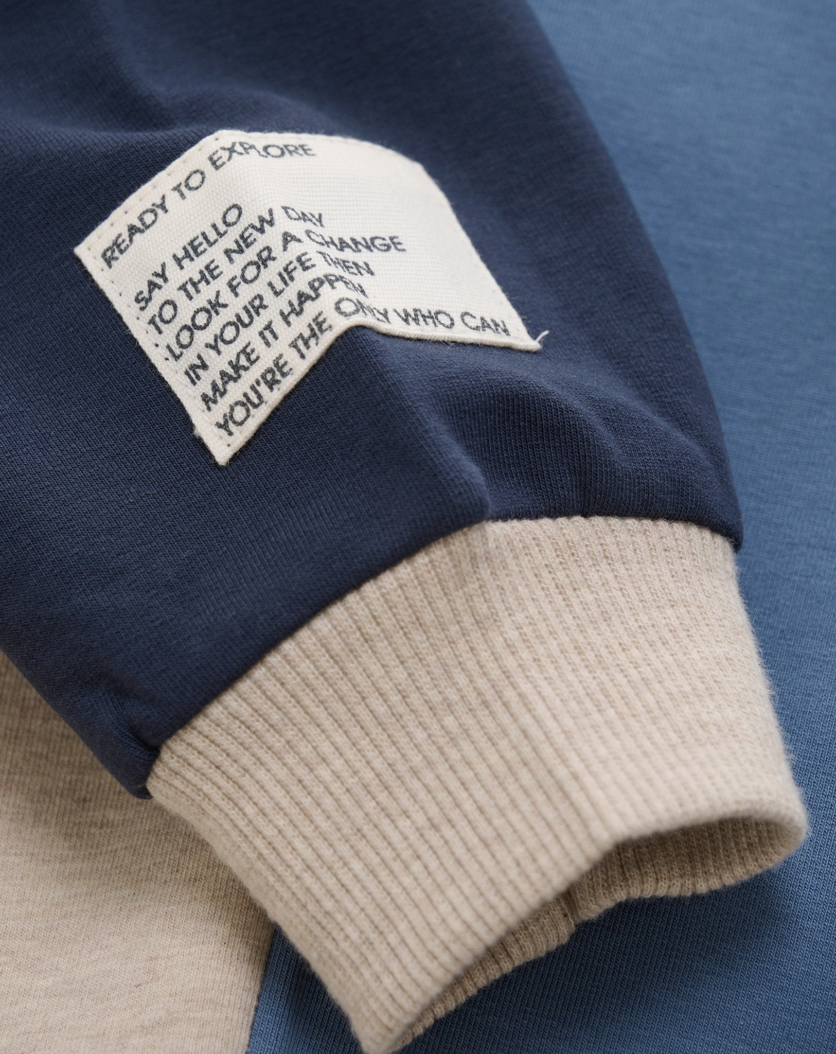 Sweatshirt COLOR BLOCKS in bunt