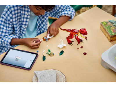 LEGO Woeste dinosaurus (31379)