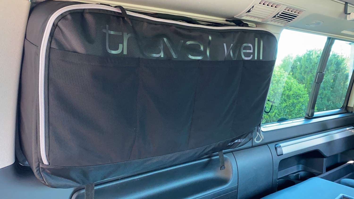 BusBoxx WindowBOXX Fenstertasche für Fahrerseite / Beifahrerseite 50 Liter für T5 / T6 / T6.1