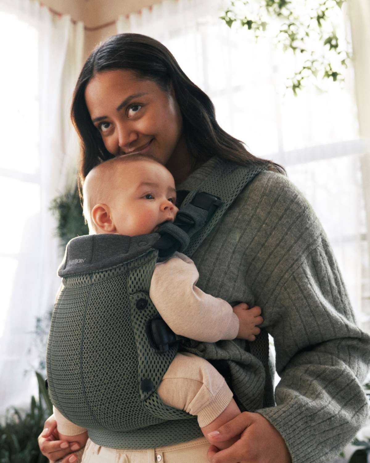 Bæresele Harmony – Front & Rygg – Ekstra Ryggstøtte – Baby Carrier 0-3år, Mørkgrønn
