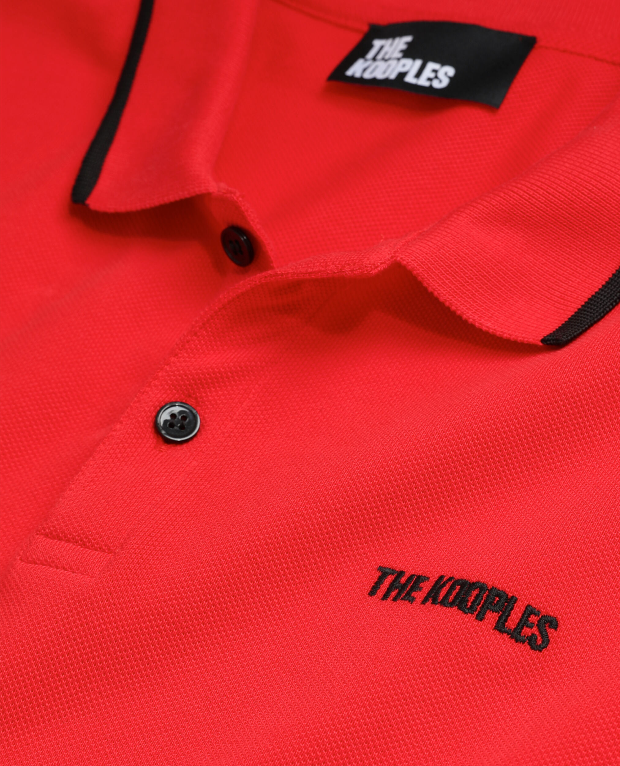 Polo rouge