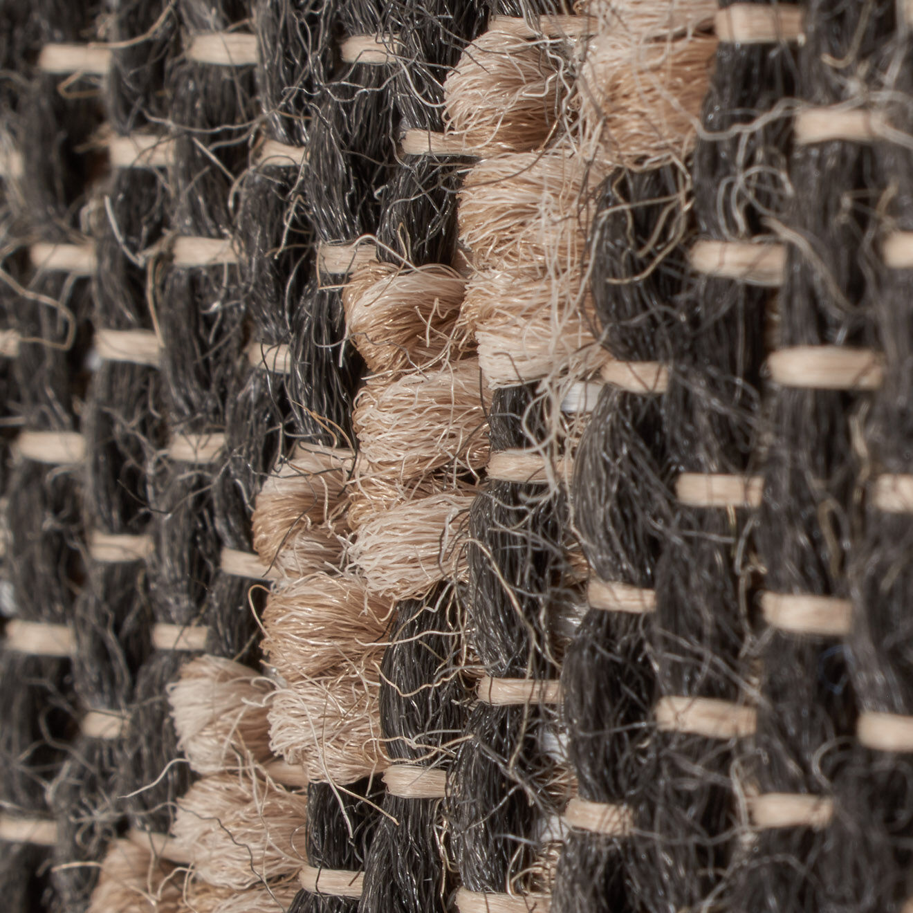 Nazar Rugs Tapis aspect jute TULUM 9062 noir - 120x170 cm