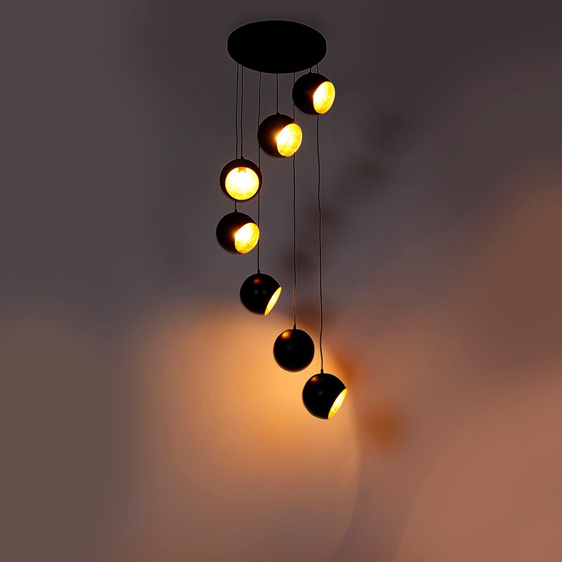 Hanglamp zwart met gouden binnenkant 7-lichts - Crooked Cluster