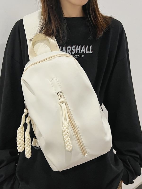 Hikuozy - Multi-Pocket Sling Bag