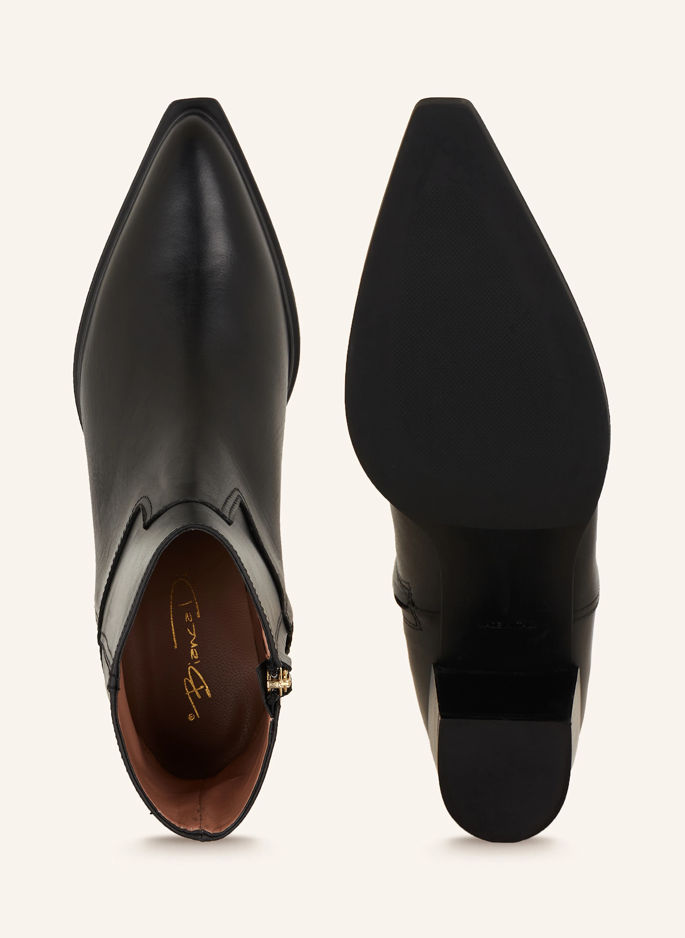 Bianca Di Stiefeletten