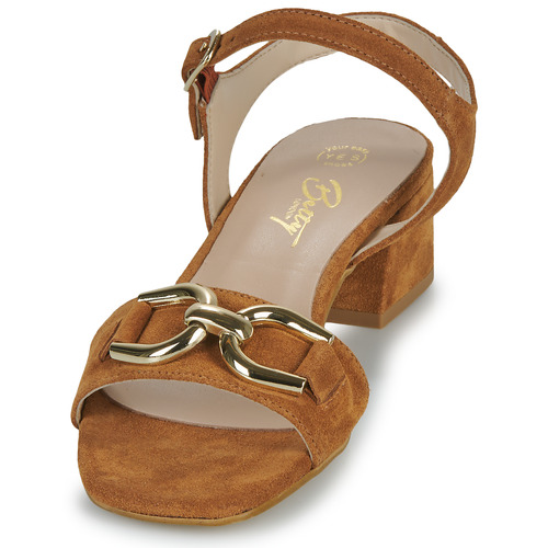 Betty London - SONYA - Camel