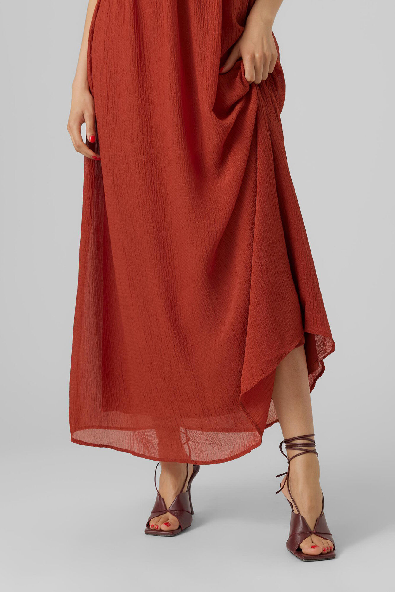 Vestido fluido de tecido com costas cruzadas - Vermelho