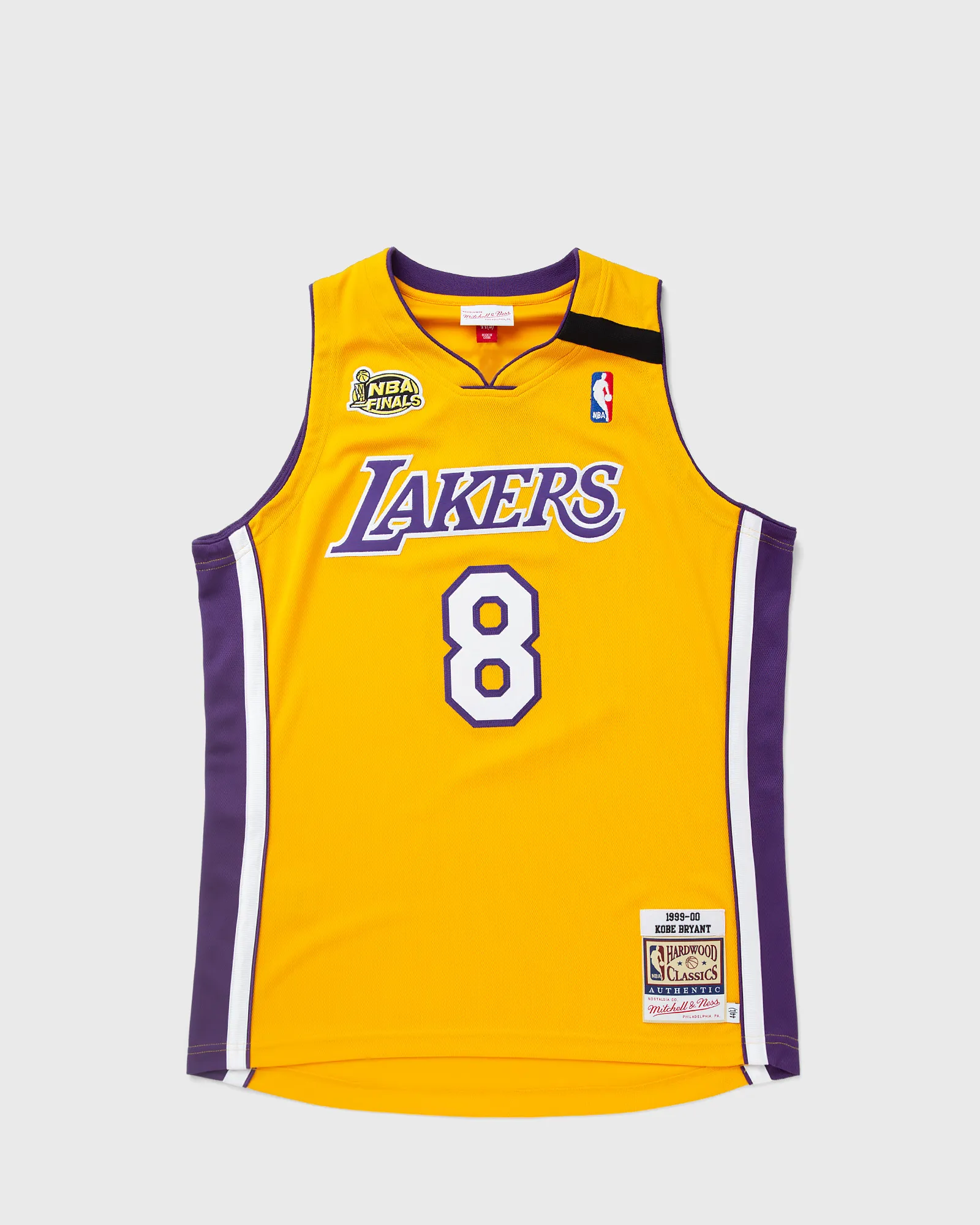 Camisa autêntica da NBA da Mitchell & Ness, Los Angeles Lakers, uniforme de casa das finais de 1999-00, Kobe Bryant, número 8.