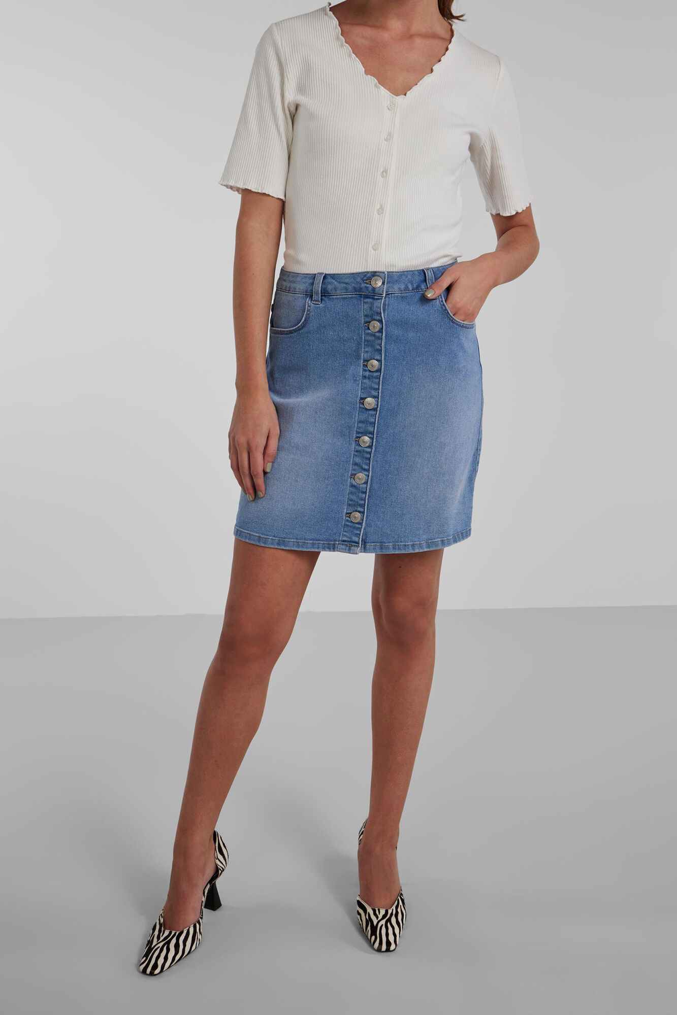 Saia midi