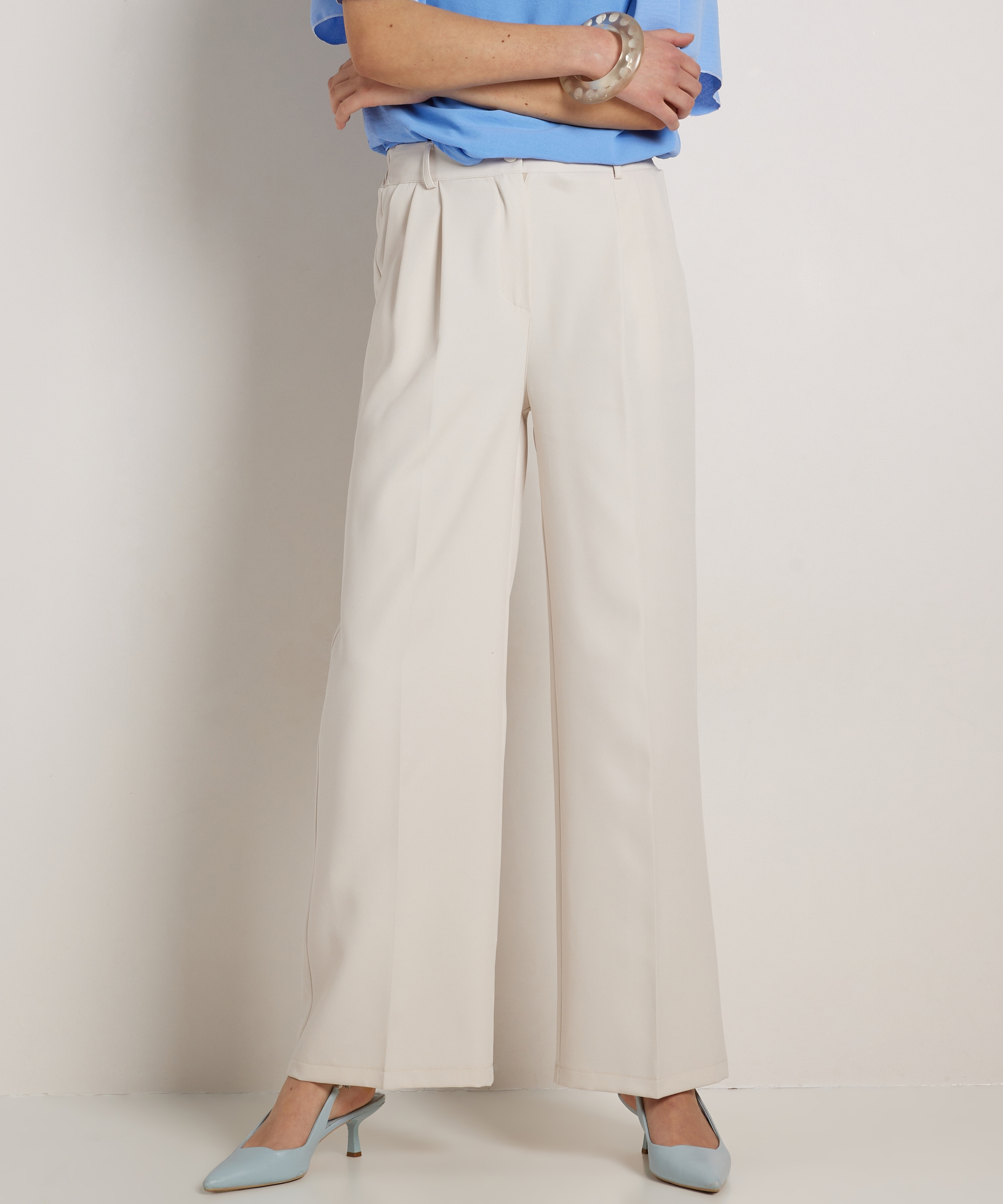 wide fit broek met persvouw