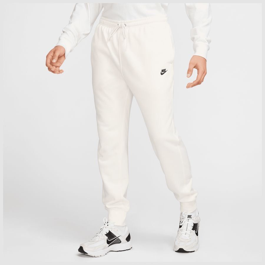 Nike Club