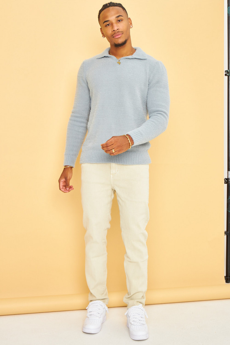 Pull gris en laine a col à rabats