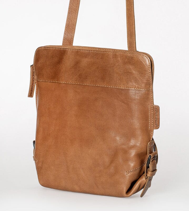 Aunts & Uncles Grandma's Luxury Club Backpack / Shoulderbag Mrs. Crumble Caramel