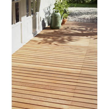 Vlondertegel glad keruing hard hout geschaafd 100 x 100 cm