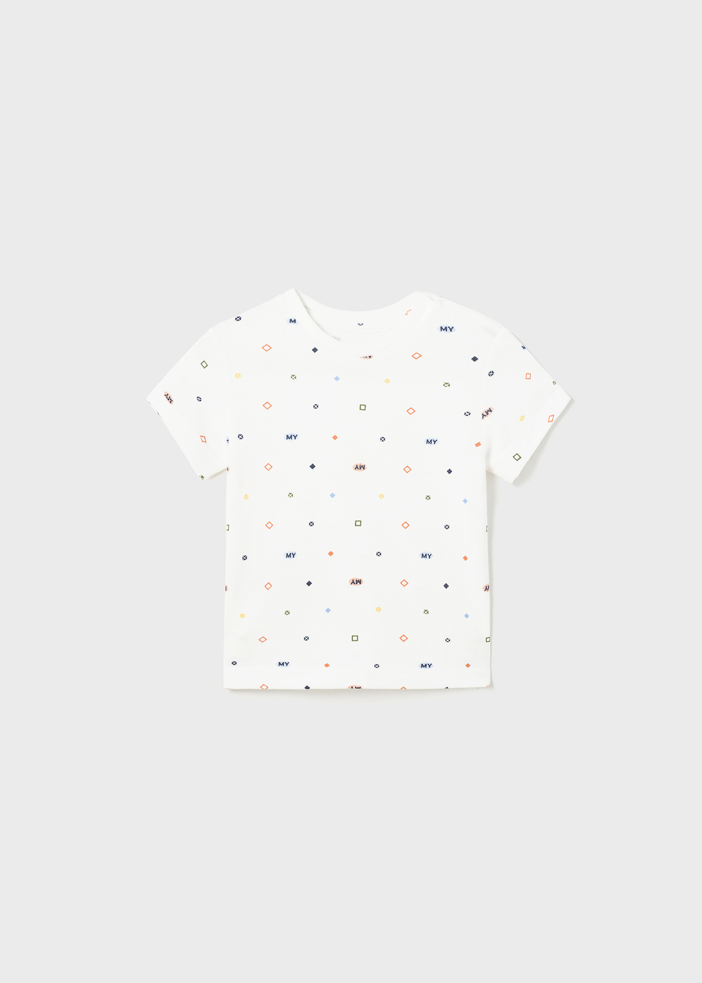 Camiseta infantil com estampa de granito em algodão sustentável.