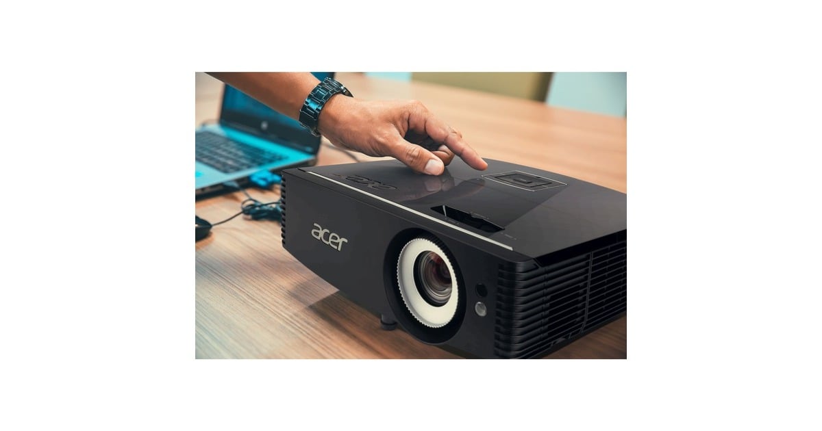 AcerP6600 dlp-projector  (Zwart, 3D, 30 dB(A) ECO, HDMI, LAN, LensShift)