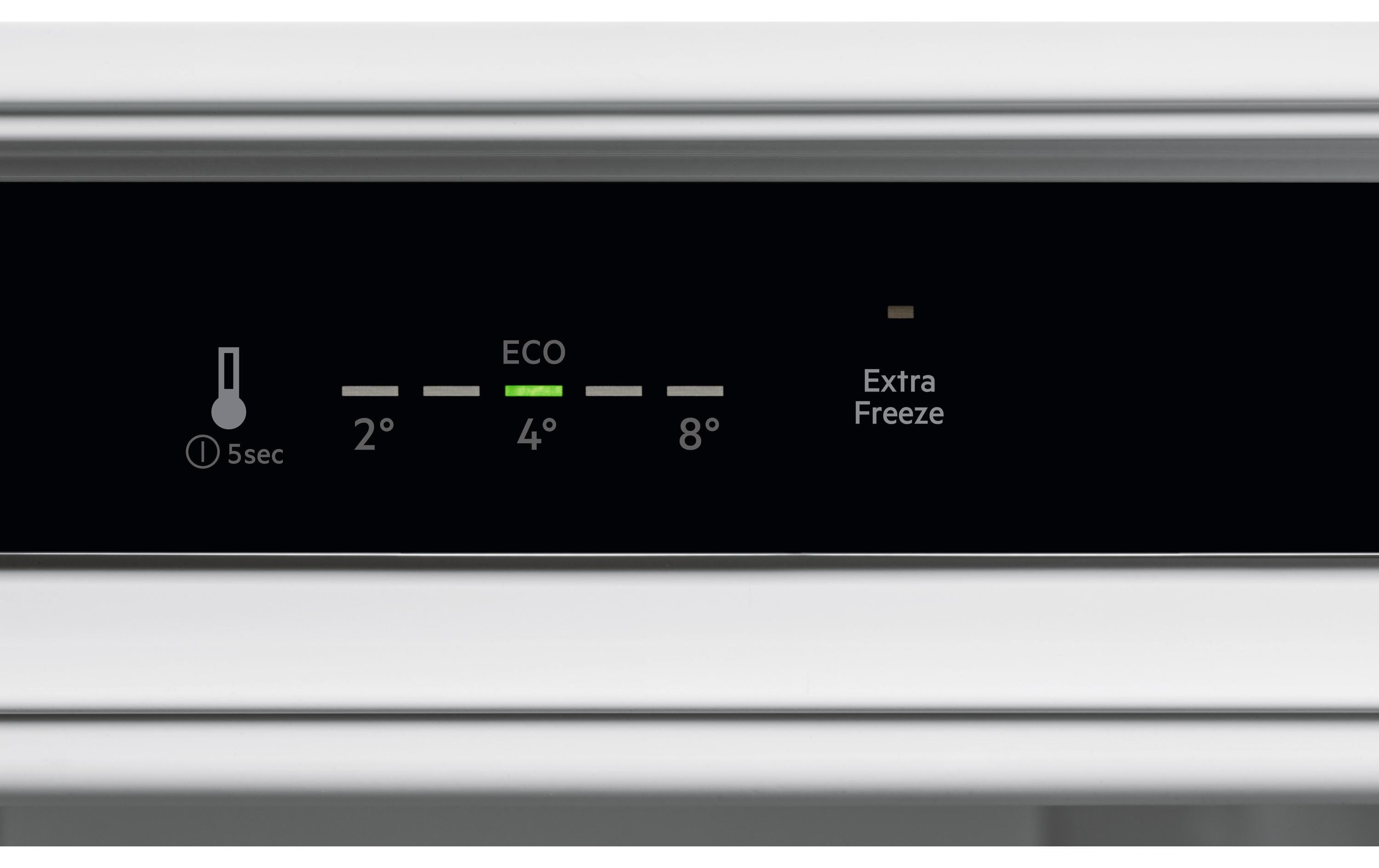 Einbaukühlschrank IK3029SAR Rechts/Wechselbar<br>Moderner Einbaukühlschrank mit energiesparender Technik, digitaler Temperaturregelung und innovativer Feuchtigkeitskontrolle