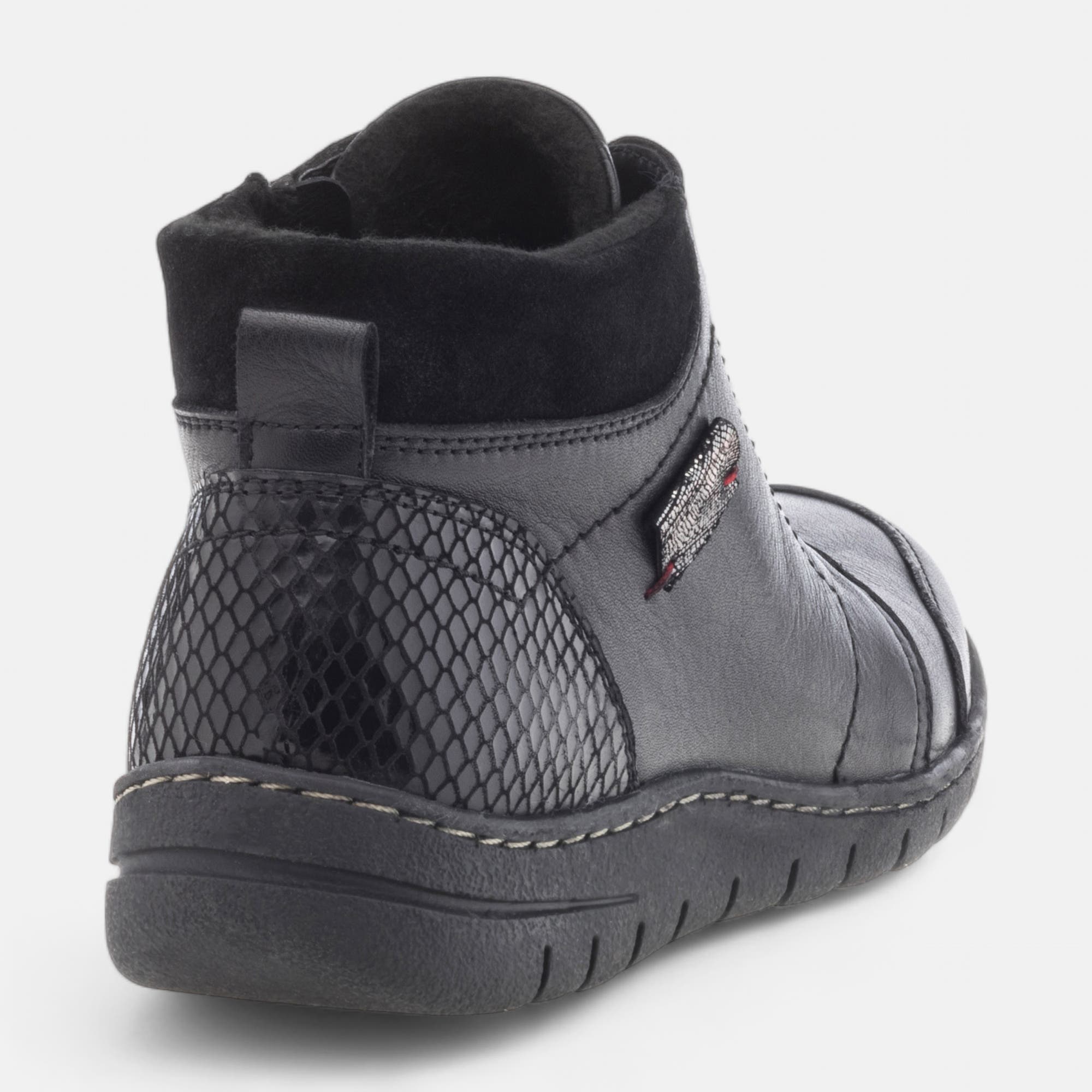 Boots Femme en cuir noir