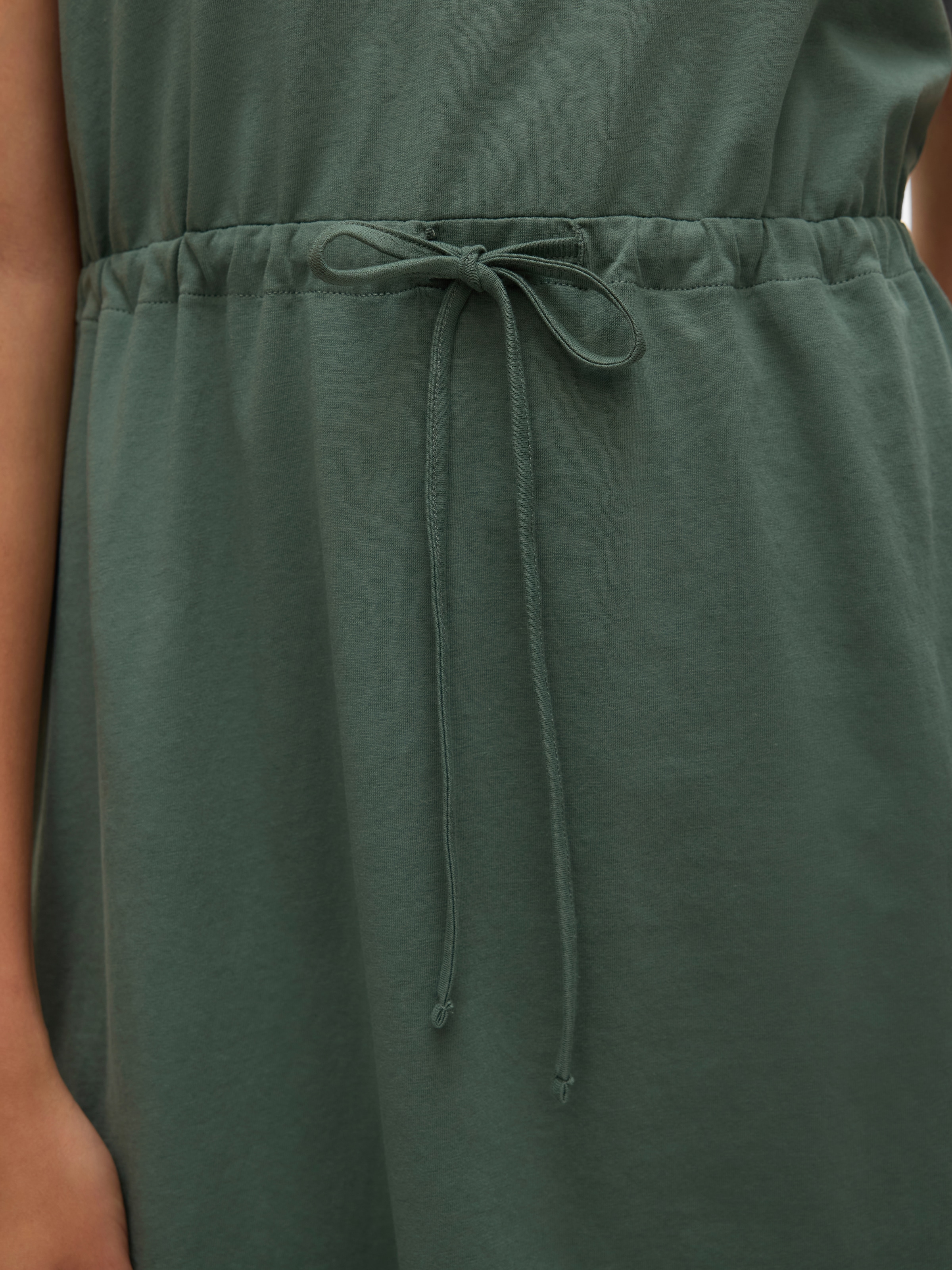 Vero Moda Shirtkleid »VMLUNA SS SHORT STRING DRESS JRS NOOS« Sommerkleid,