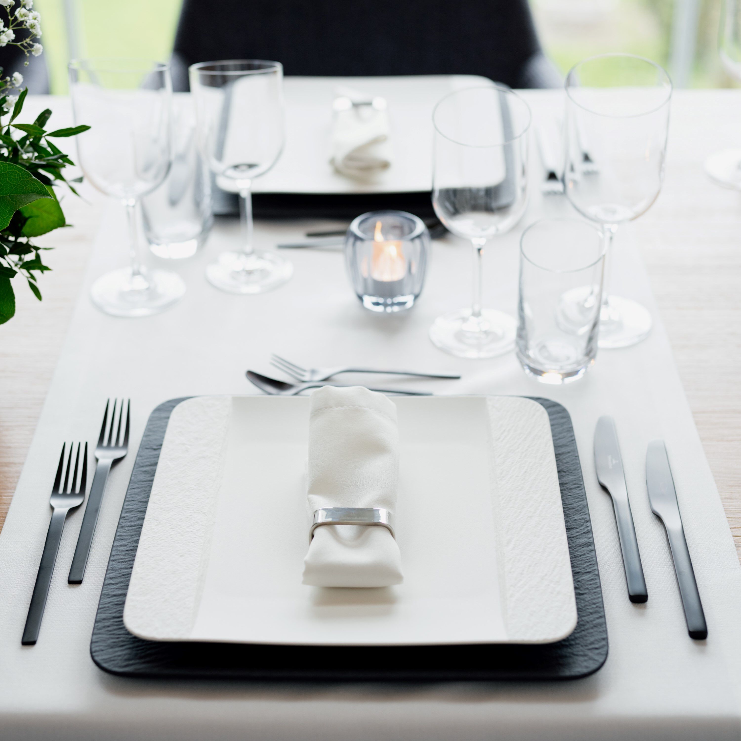 Manufacture 5-piece flatware set Black, stainless steel