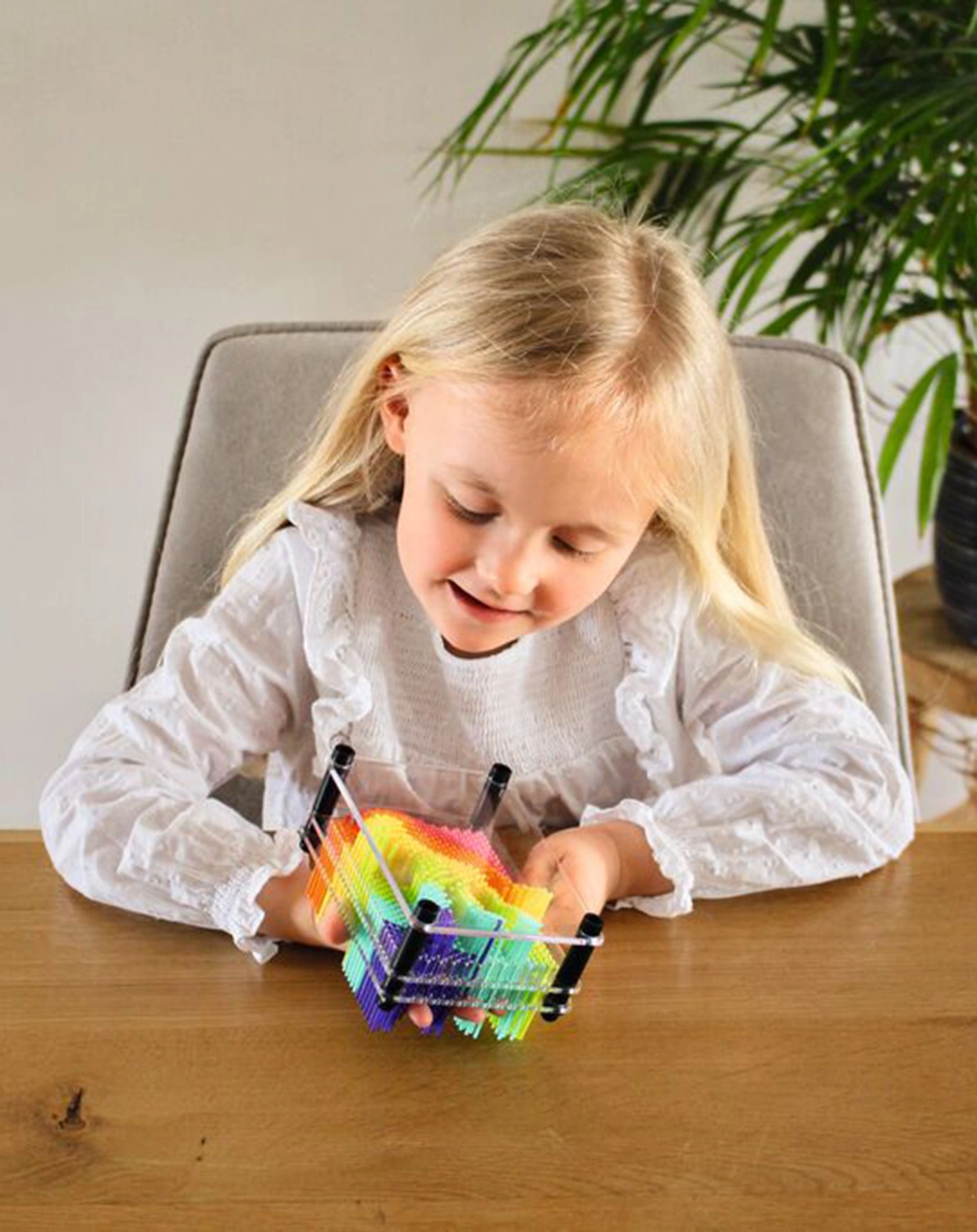 3D-Nagelbild REGENBOGEN PIN ART (9,5x12,5x5,5)